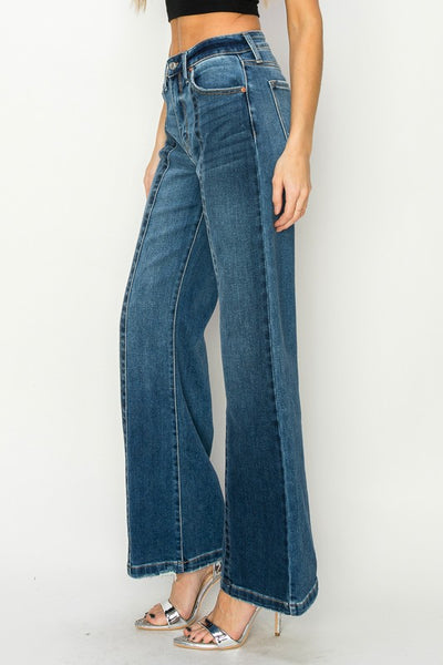 HIGH RISE RELAXED FLARE JEANS