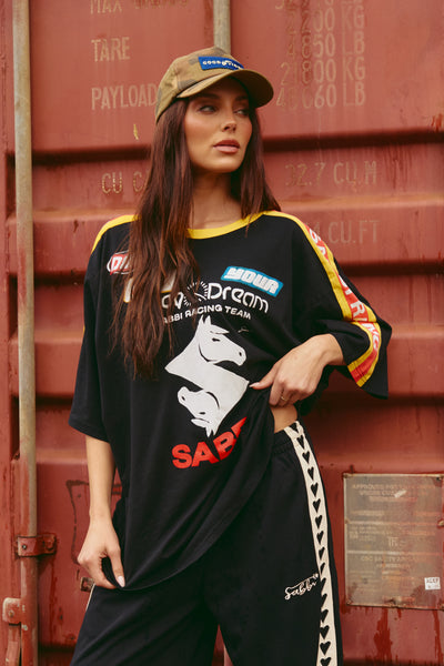Very oversized don’t quit your day dream tee- black