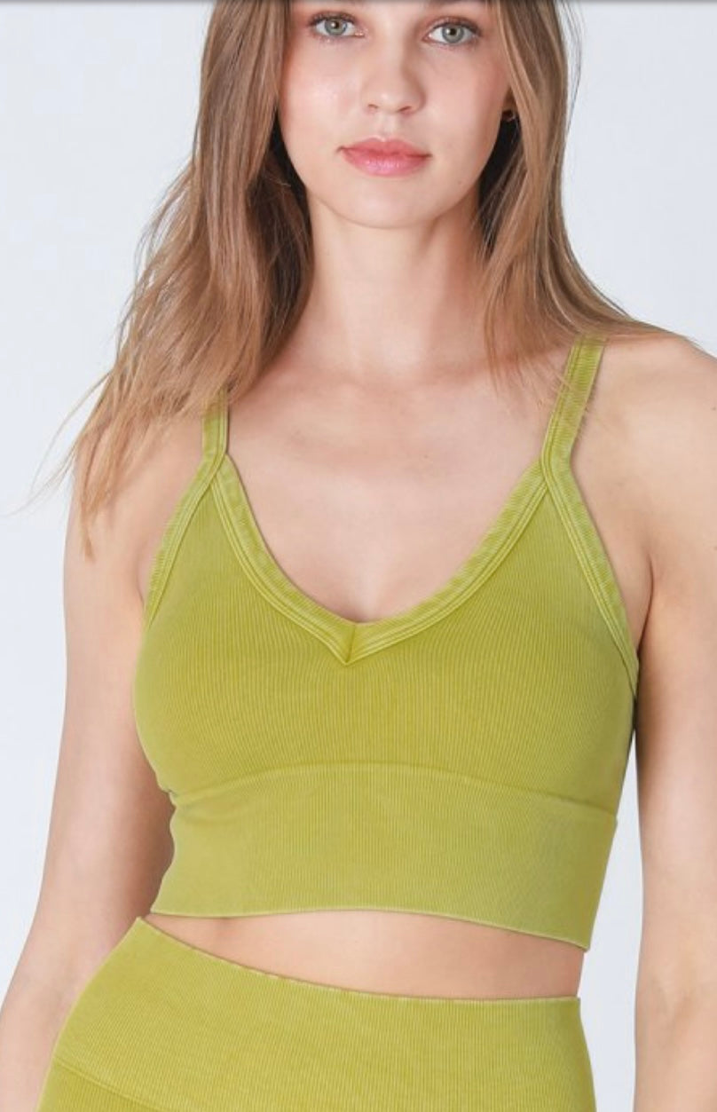 Nikibiki Seamless Crop