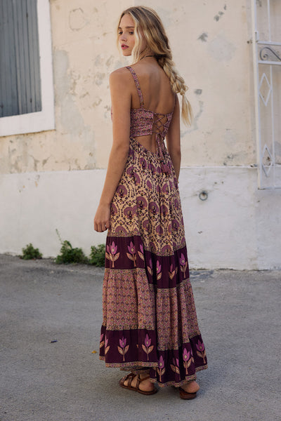 CHÂTEAU QUILTED STRAPPY MAXI DRESS