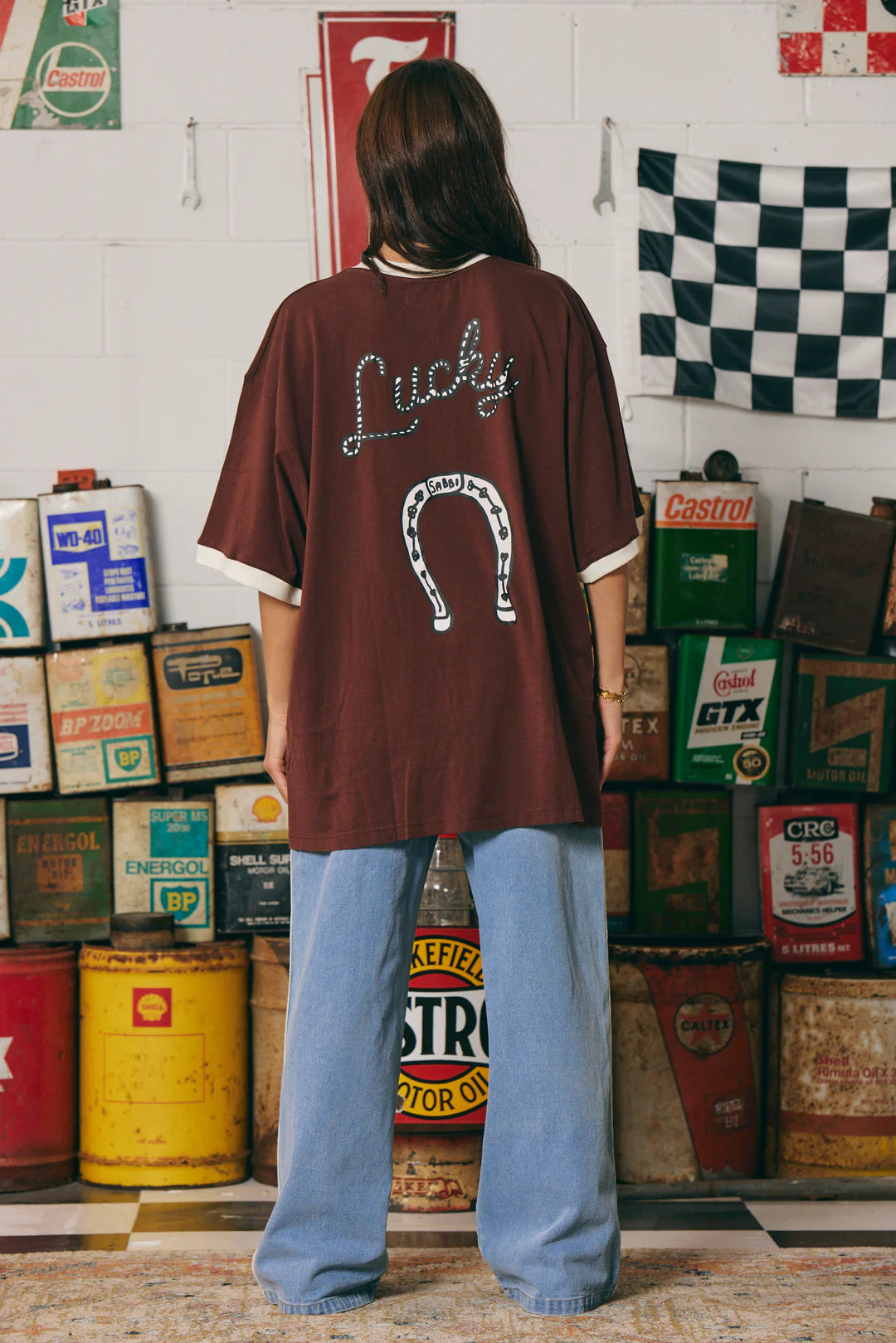 LThe Very Oversized Yeehaw Tee - Chocolate With White Trim