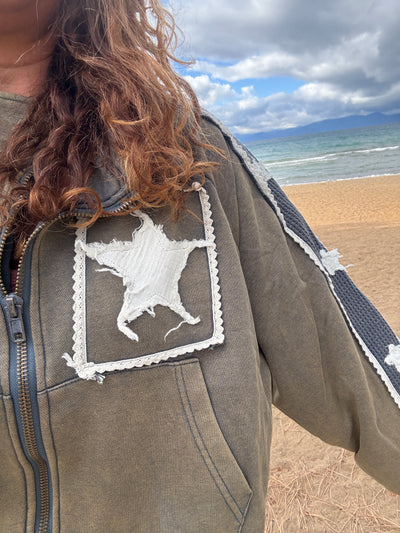Olympic Valley Zip Up