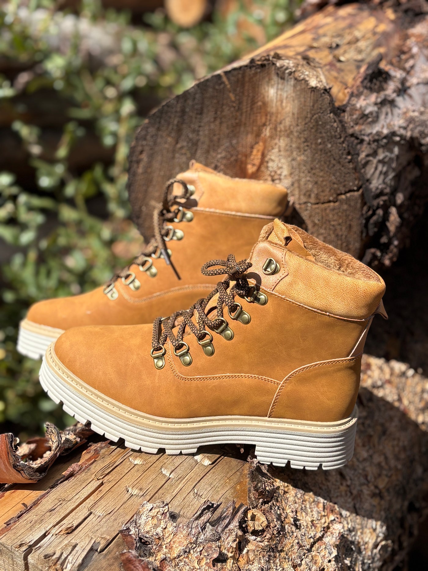 Boskoff Lace-Up Chunky Warm Ankle Boots