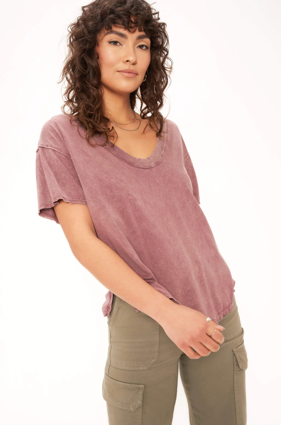 Jade Easy Fit Mineral Washed Tee in Venetian Wine