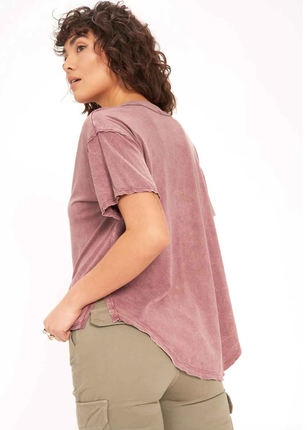 Jade Easy Fit Mineral Washed Tee in Venetian Wine