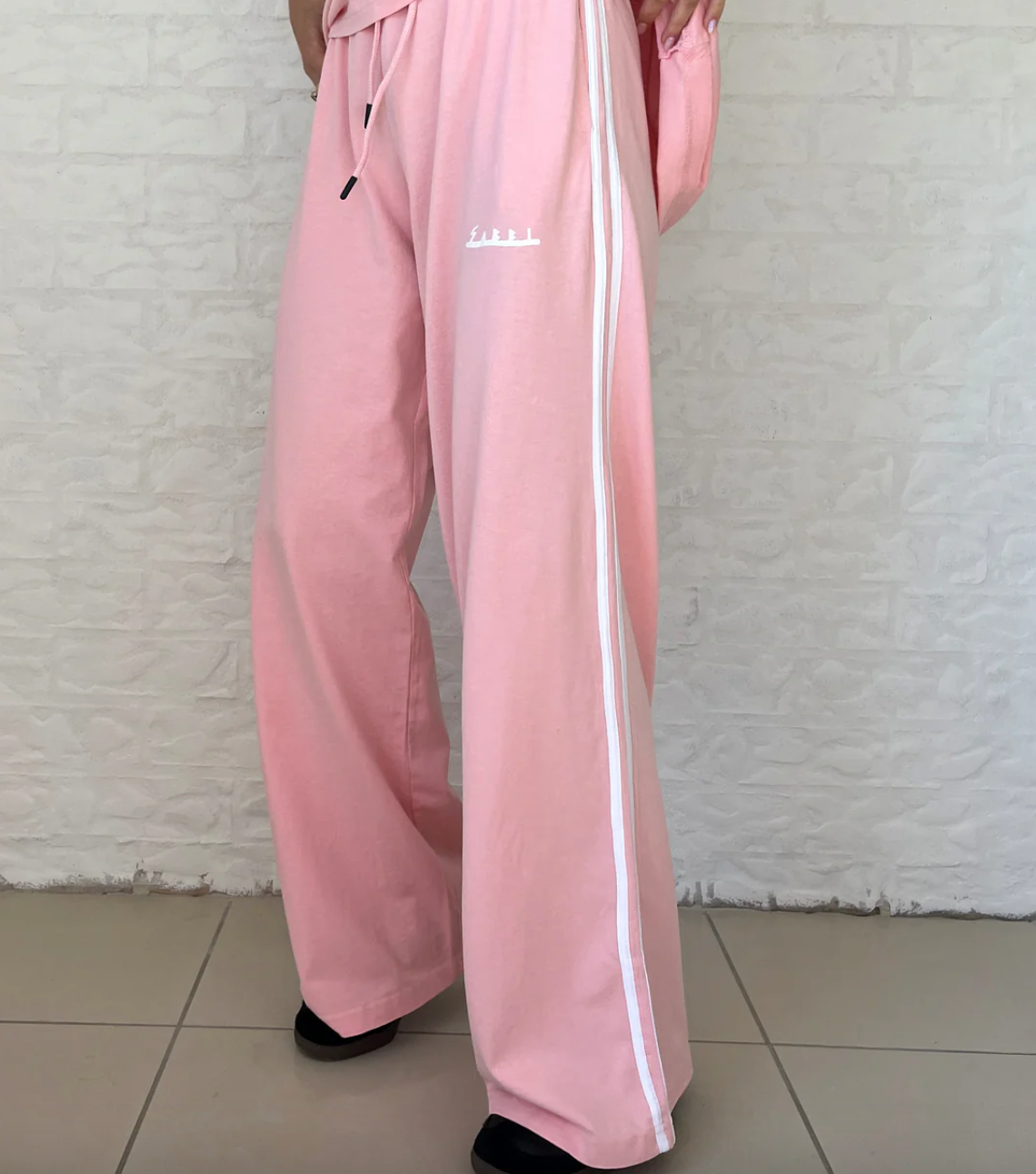 THE CHIDO PANTS - PINK CRAZY. HORSE