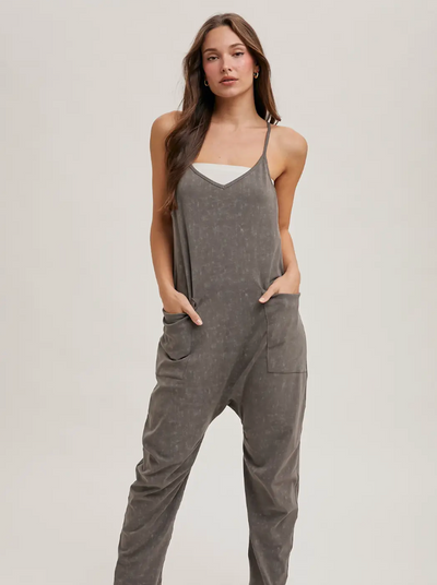 Sleeveless V-Neck Onesie Jumpsuit with Pockets