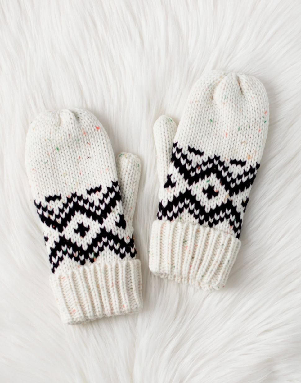 Alpine Mittens - Cream & Speckled Patterned Mittens