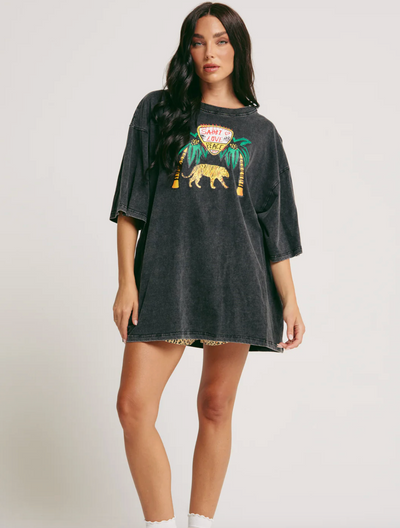 Elephant Safari Tee - Black