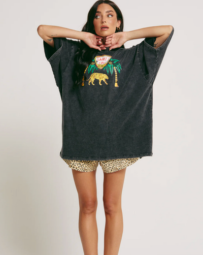 Elephant Safari Tee - Black