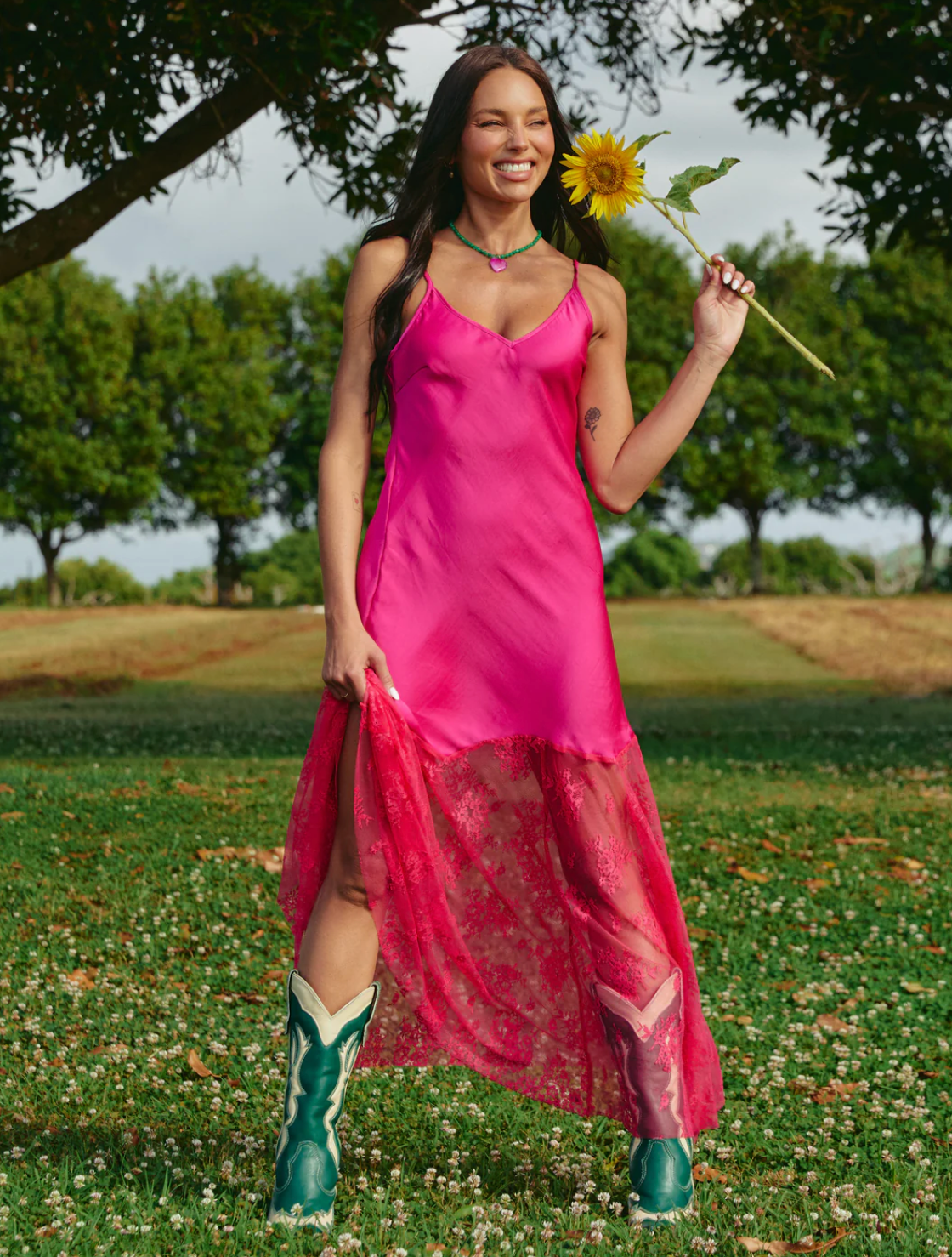 The Lace Maxi - Pink