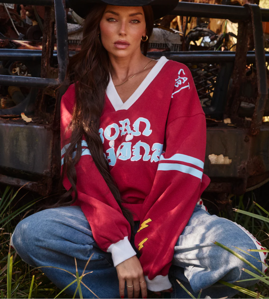 The Born Original v neck Diego jumper in Maroon